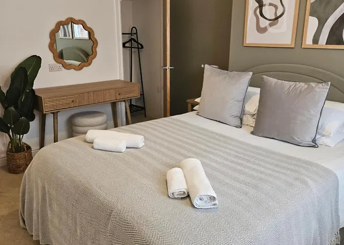 Nancy's Nook 惠特比