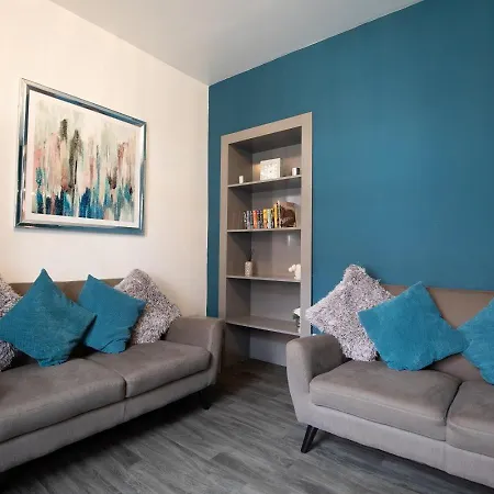 Nancy's Nook 惠特比